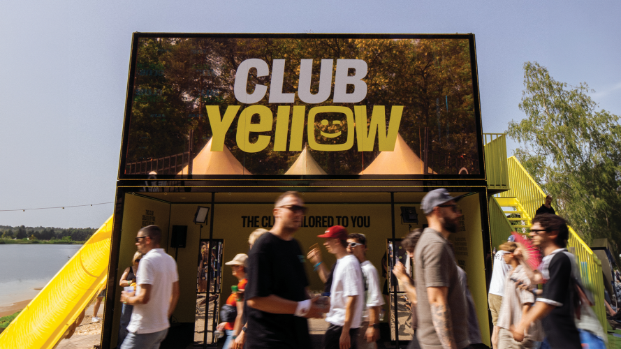 Club Yellow