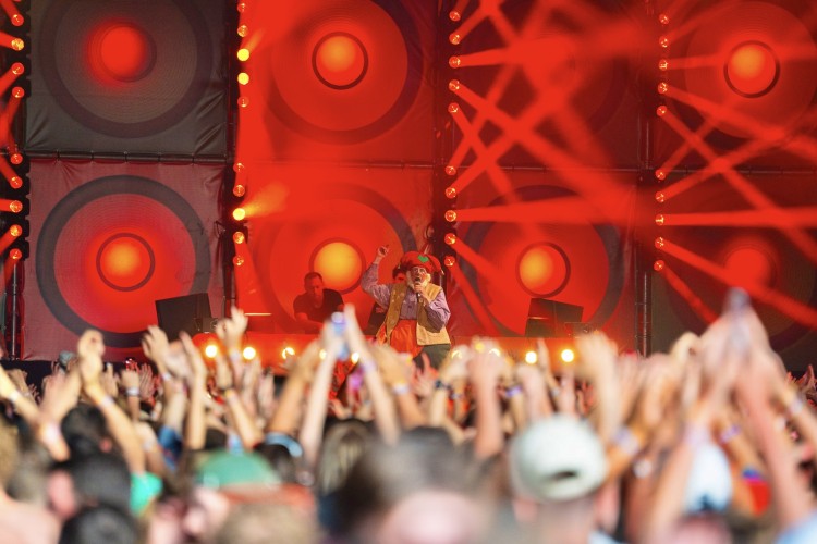 Sunrise Festival 2025 | Vriendengroepen paraat: samen zijn we Sunrise ☀️