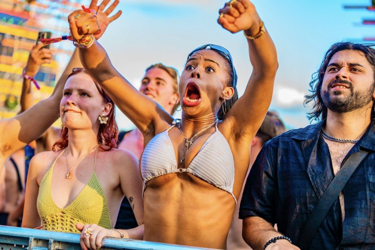 Sunrise Festival 2025 | Vriendengroepen paraat: samen zijn we Sunrise ☀️