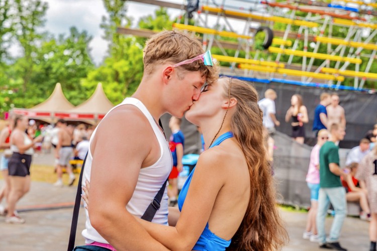Sunrise Festival 2025 | Vriendengroepen paraat: samen zijn we Sunrise ☀️