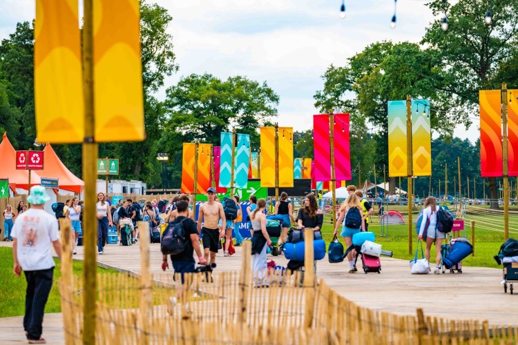 Sunrise Festival 2025 | Sunfields Camping = leven ⛺️