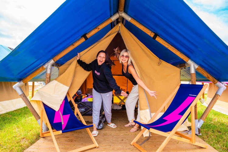 Sunrise Festival 2025 | Zonnestraaltjes op je beeldscherm 😍