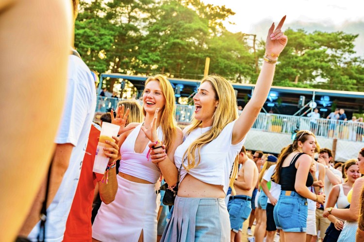 Sunrise Festival 2025 | Een overdosis Sunrise ⛱️