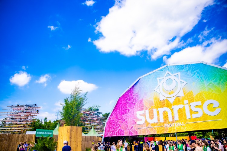 Sunrise Festival 2025 | Het is showtime 🤯