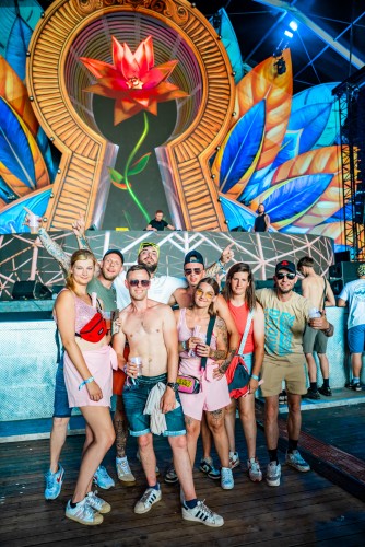 Sunrise Festival 2025 | Jullie enthousiasme is sky-high 🤯