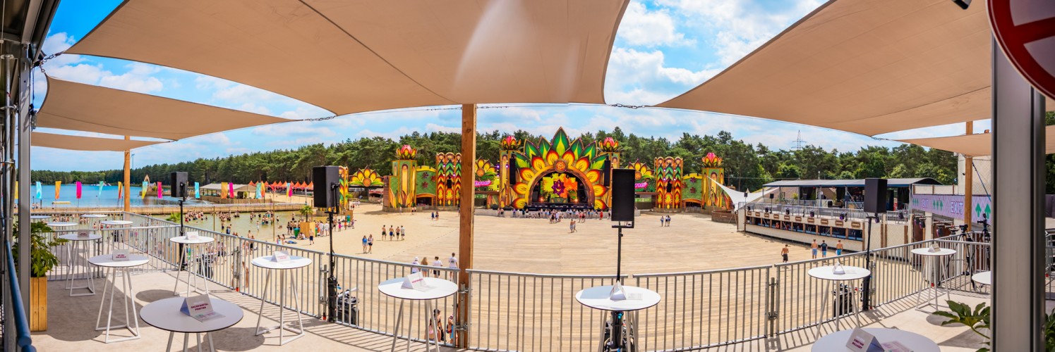 Sunrise Festival 2025 | Jullie enthousiasme is sky-high 🤯