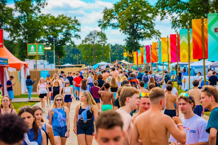 Sunrise Festival 2025 | Kunnen we de tijd stop zetten op dit moment alsjeblieft? 😍