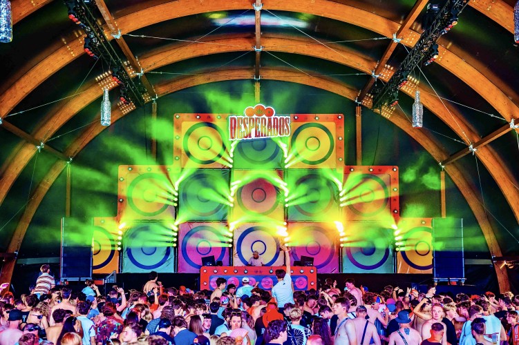 Sunrise Festival 2025 | Kunnen we de tijd stop zetten op dit moment alsjeblieft? 😍