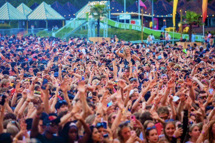 Sunrise Festival 2025 | Kunnen we de tijd stop zetten op dit moment alsjeblieft? 😍
