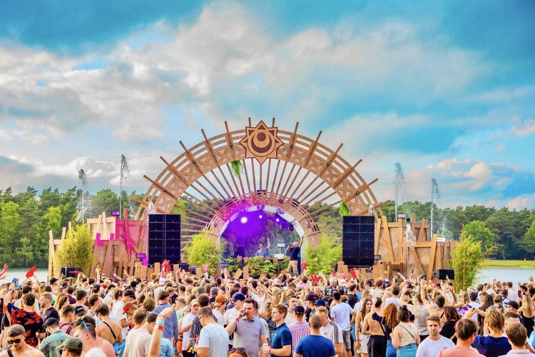 Sunrise Festival 2025 | Deze combo? Onverslaanbaar 💛
