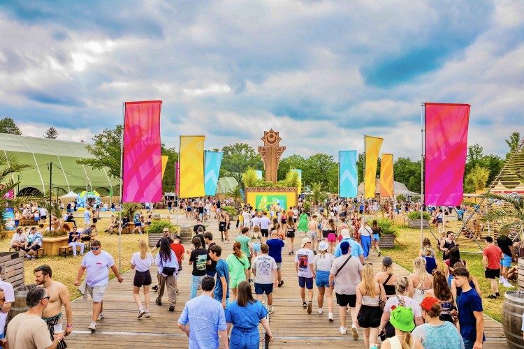 Sunrise Festival 2025 | Deze combo? Onverslaanbaar 💛