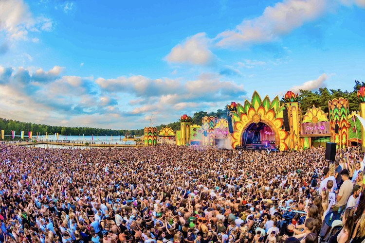 Sunrise Festival 2025 | Deze combo? Onverslaanbaar 💛