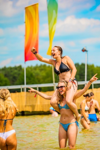 Sunrise Festival 2025 | Zon, muziek en gelukkige gezichten 🥰