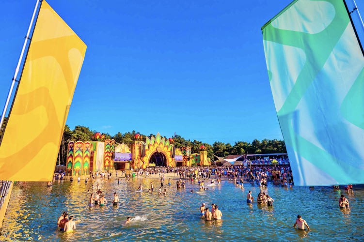 Sunrise Festival 2025 | Zon, muziek en gelukkige gezichten 🥰