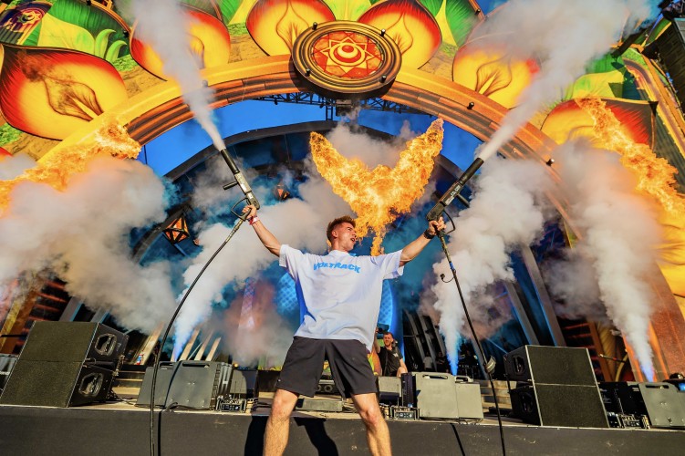 Sunrise Festival 2025 | Zon, muziek en gelukkige gezichten 🥰