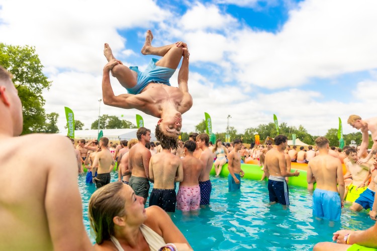 Sunrise Festival 2025 | Knappe koppen, niet te stoppen 🤩