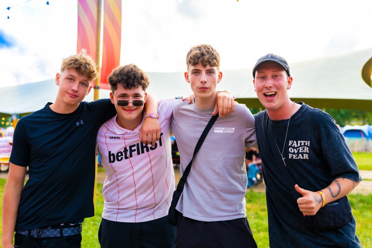 Sunrise Festival 2025 | Kempische gezelligheid kent geen tijd 🇧🇪