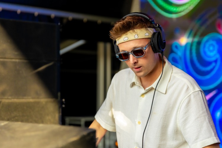 Sunrise Festival 2025 | Hét Ibiza van de Kempen 🍹