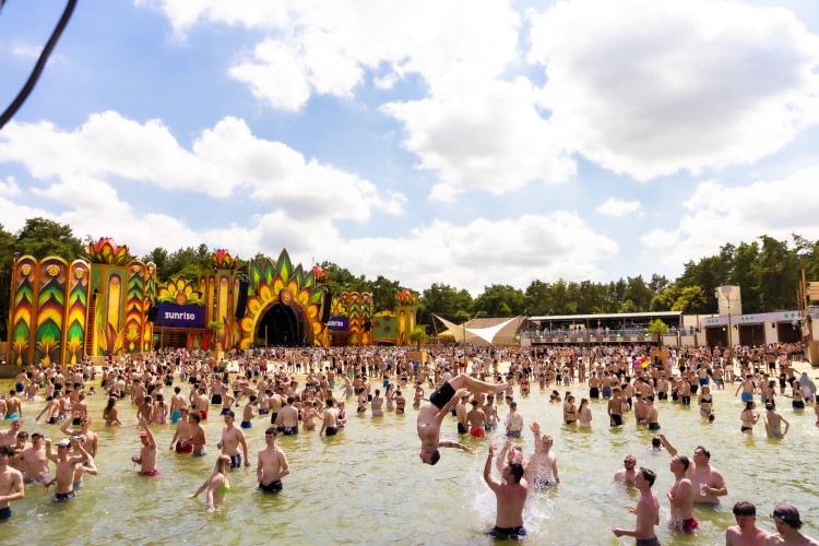 Sunrise Festival 2025 | Nu al het mooiste weekend van 2025 ❤️‍🔥