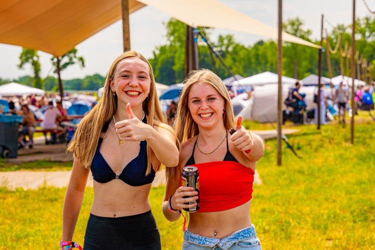 Sunrise Festival 2023 | De start van een onvergetelijk mooi weekend! ⛺️🧡