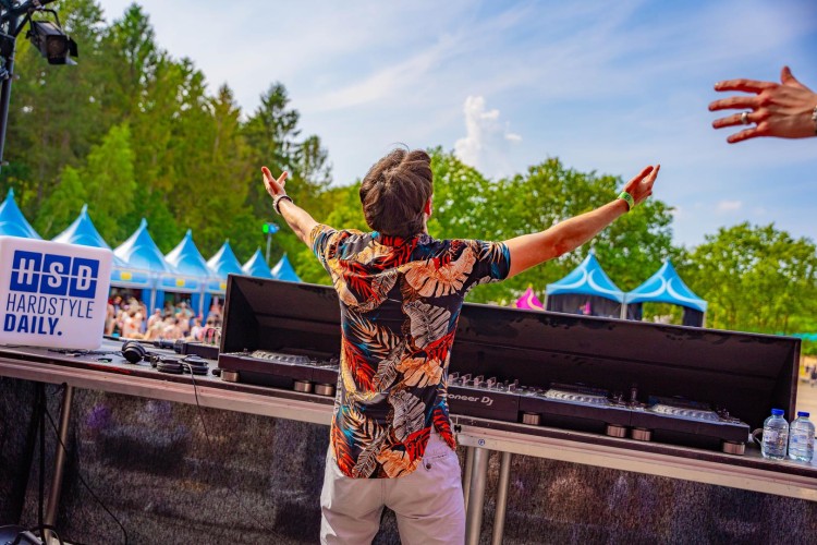 Sunrise Festival 2023 | Een knallende start = het halve werk! 🥳