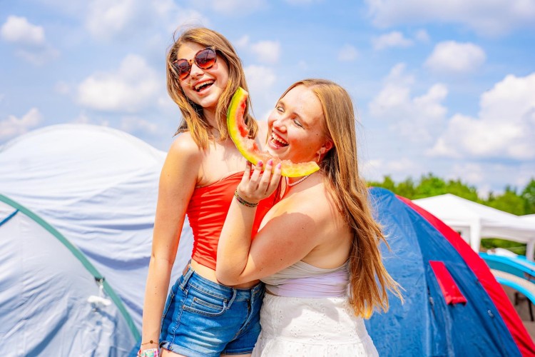 Sunrise Festival 2023 | Een knallende start = het halve werk! 🥳